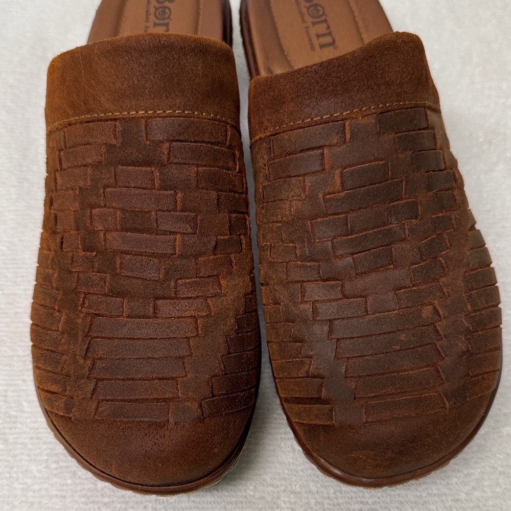Born Yucatán Distressed Brown Clog Size 9 - Picture 5 of 14
